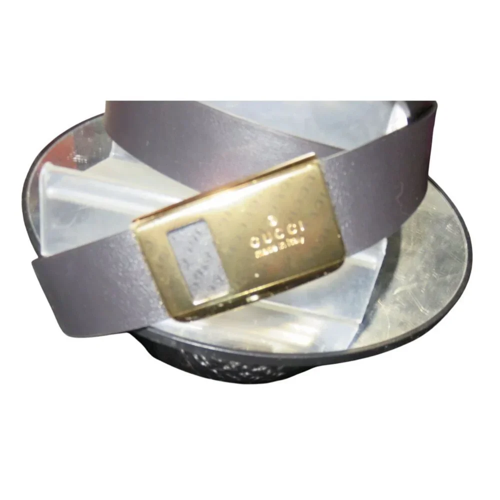 Gucci Black Leather Gold Buckle Logo Plaque Belt sz 38 95/38 (46 inches)